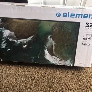 32" ELEMENT TELEVISION